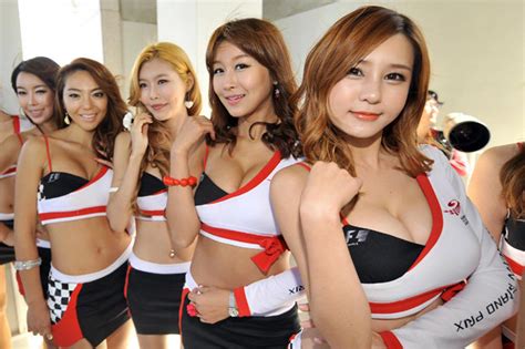 formula 1 has axed stunning grid girls and the babes are not happy