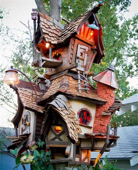 awesome backyard birdhouse designs