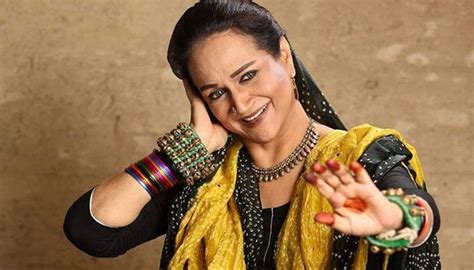bushra ansari s picture at 22 years old will surprise you