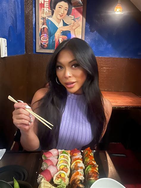 Ts Pinay Asian Skittles In Ferndale Detroit On Twitter Sushi Dates🍱🍣