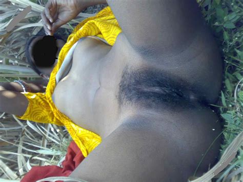 indian sex photos of a desi slut enjoying outdoor sex with her lover