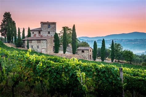 wine towns  tuscany wine lovers guide  tuscany