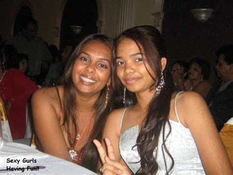 srilankan girls club colombo girls