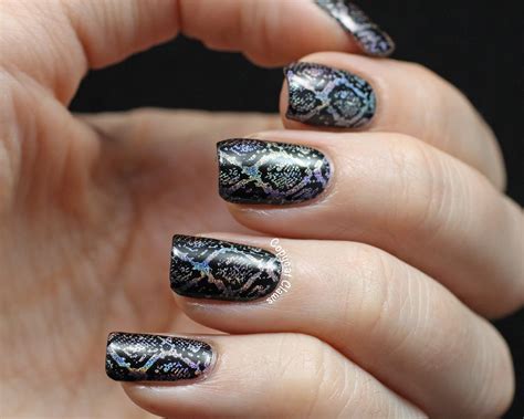 copycat claws holographic snakeskin nail stamping