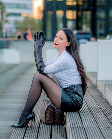 Vanessa Hot German Milf Stockings Nylons High Heels 4 33 Pics