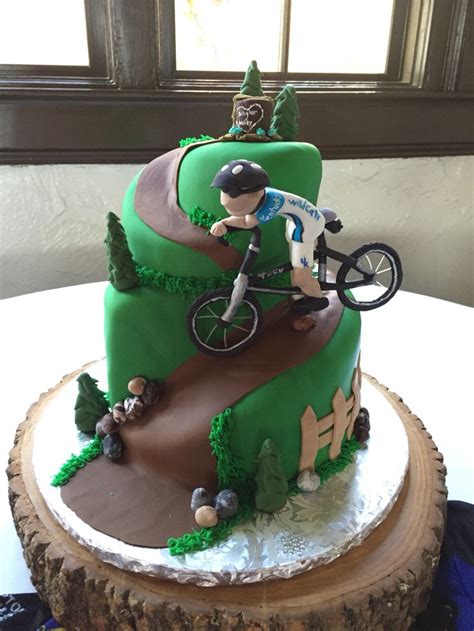 mountain bike themed grooms cake grooms cake animal cakes cycling cake