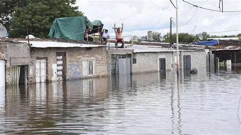 17 Fotos De La Inundación Que Azota El Norte De La
