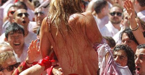 debate sobre las chicas desnudas en san fermín ¿cuándo es agresión sexual ecodiario es