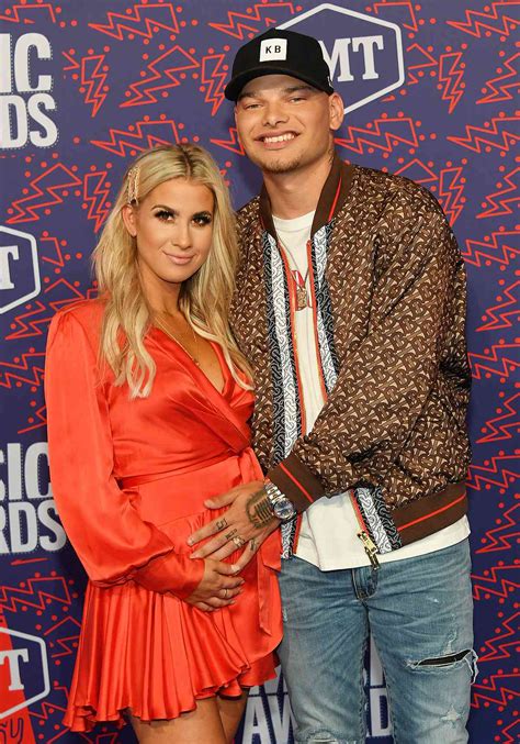 Kane Brown Reveals His Daughter On The Way S Name