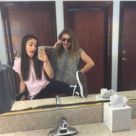 pinterest sadlittlebean ☼☾ women thalia mirror selfie