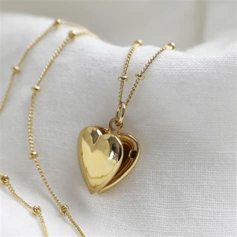 heart locket necklace  gold