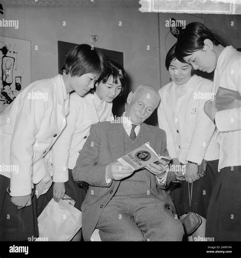Anne Frankreis For Four Japanese Girls Mr Otto Frank With One Of The