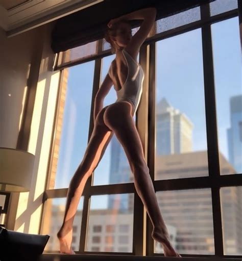 alexina graham leaked nude pics and blowjob porn