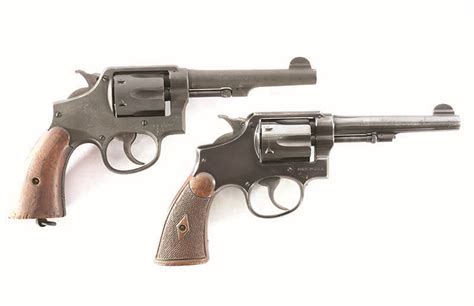 classics smith wessons victory revolver   sw gun  survival