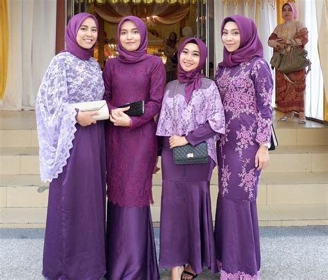 dress brokat kombinasi satin model duyung ungu wanita