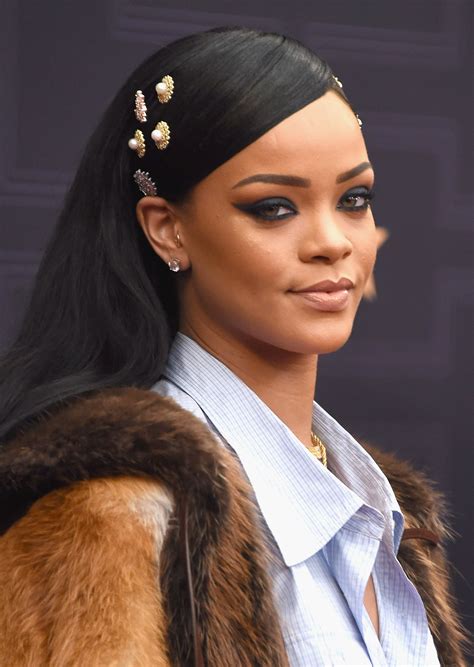 prom hair accessory ideas inspired by celebrities — prom