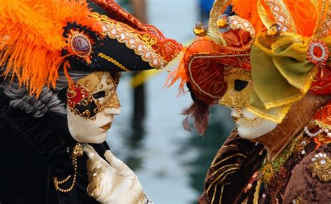 venice carnival   fashionable  fascinating carnival  italy