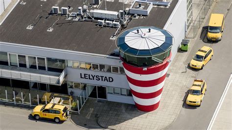 minder overlast uitbreiding lelystad airport door hogere vliegroutes rtl nieuws