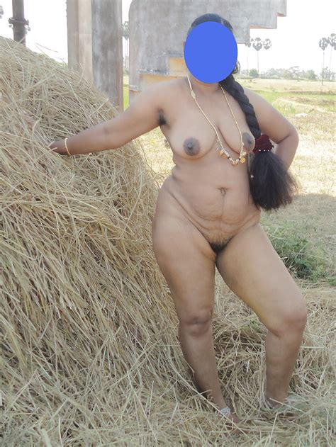 outdoor busty tamil aunty 10 pics