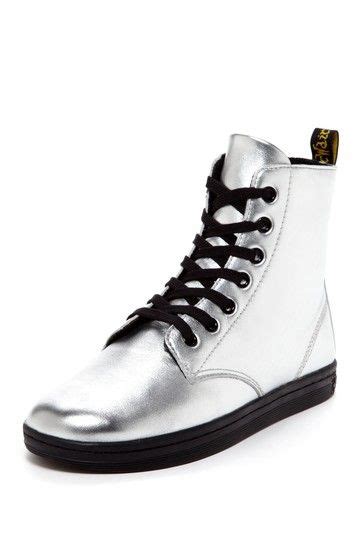 leyton boot  dr martens  athautelook stylish shoes shoes dr martens shoes