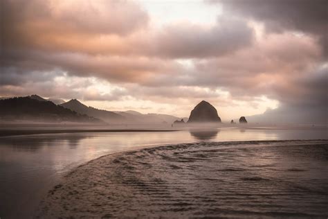 Cannon Beach Warm Tones Heres A Reprocessed Picture Of Ca… Flickr
