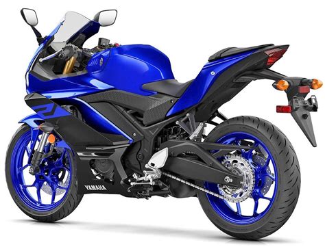 india bound  yamaha  breaks cover   inspired styling