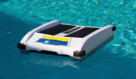 solar breeze solar powered pool cleaner worlddrop