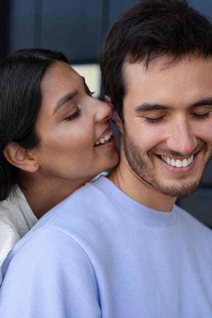 Free Photo Couple Sharing Tender Public Intimacy Moments
