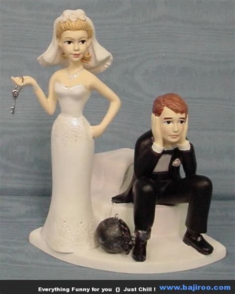 funny wedding cake toppers wedding humor funny wedding cakes