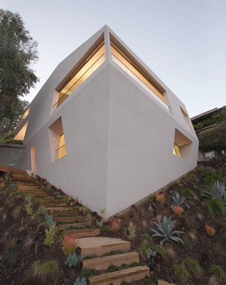 modern hill house  california