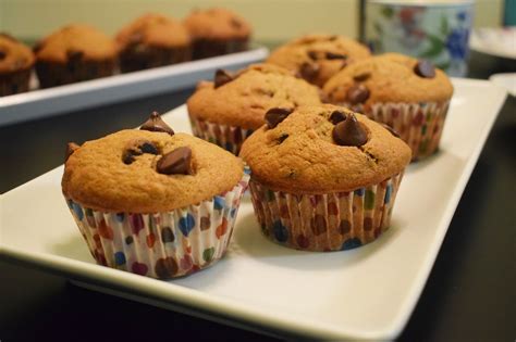 banana chocolate chips muffins easy cooking