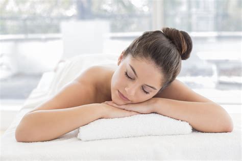 swedish massage  aromatherapy  aroma scalp massage  minutes session