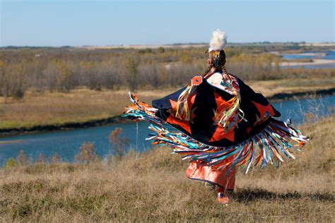 How Immigrants Can Learn More About Indigenous People In Canada Cic News