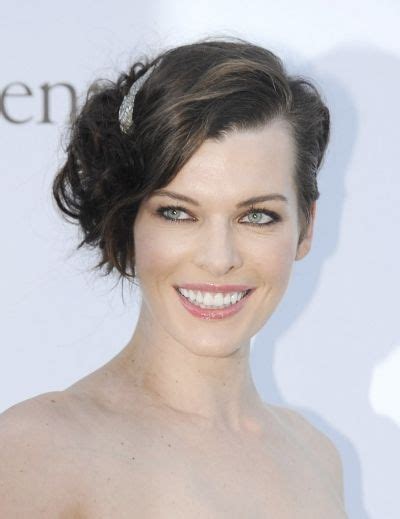 Milla Jovovich S Glamorous Updo Worn To The Side With A