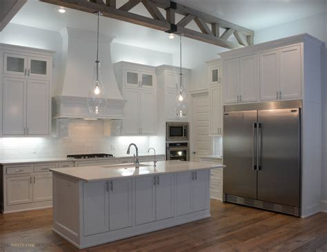 simple white kitchen home