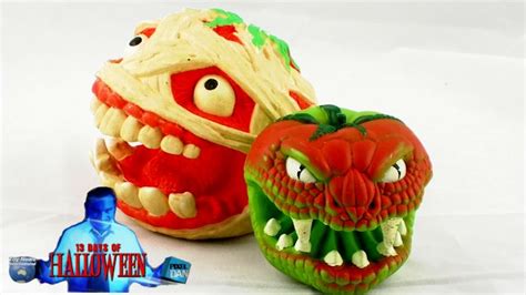 mattel attack of the killer tomatoes figures video review retro toy rewind pixel