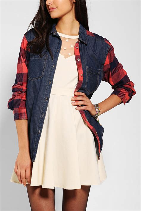 lyst urban outfitters bdg frankie chambraymix buttondown shirt in blue