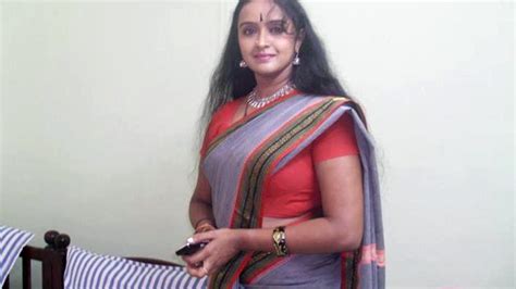 malayalam tv serial actress mallu malayalam serial actress shalu menon hot