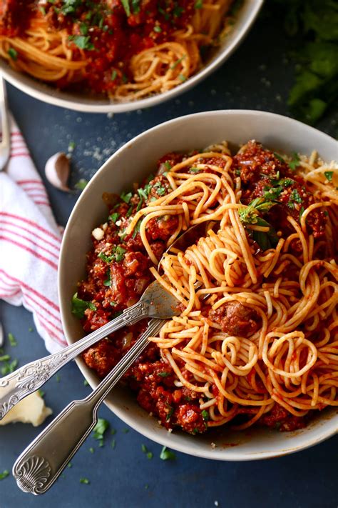 slow cooker spaghetti bolognese sauce  chunky chef