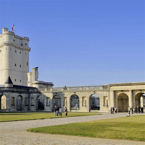 chateau de vincennes visitparisregion