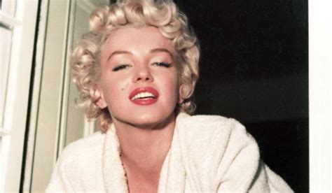Rare Photos Of Marilyn Monroe Are Being Displayed At A Nyc Gallery This