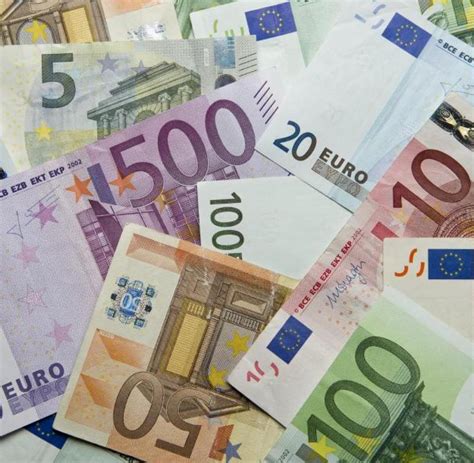 fast  millionen euro fuer prozesskostenhilfe welt