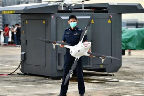 surveillance drones operating autonomously    sky  police trial digital singapore