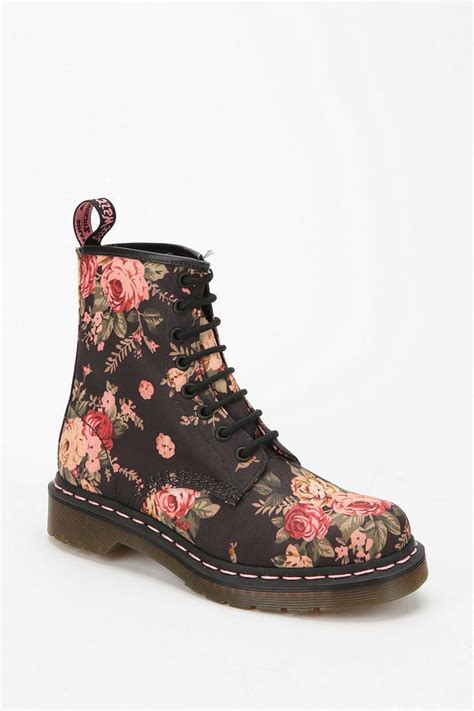 dr martens floral  boot floral shoes boots floral boots