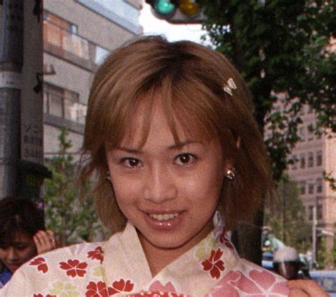浅田好未 ほしのあきは41歳に見えないっちゅーの…誕生日会に出席 芸能 デイリースポーツ online