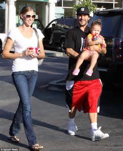 kevin federline looks like one slim daddy as he accompanies his new wife victoria and daughter