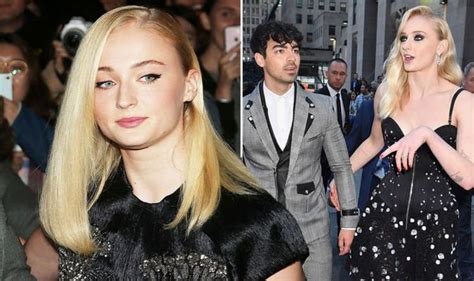 sophie turner instagram game of thrones sansa stark makes ‘sex tape remark celebrity news