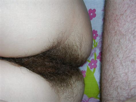 hairy bush holds in the odor