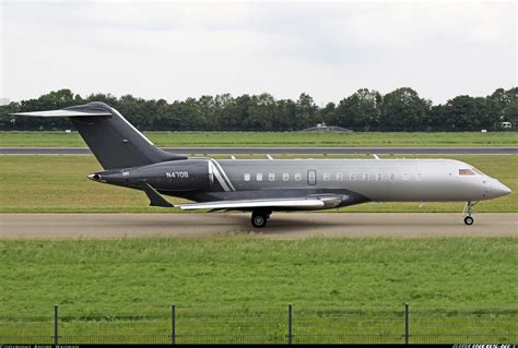 bombardier global  bd   untitled aviation photo  airlinersnet