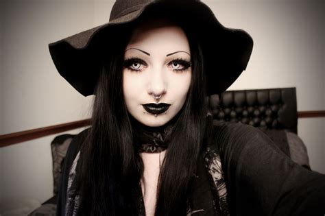 goth girl goth beauty dark beauty dark fashion gothic fashion
